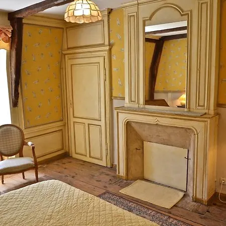 Du Chateau De Bonabry Holiday home *